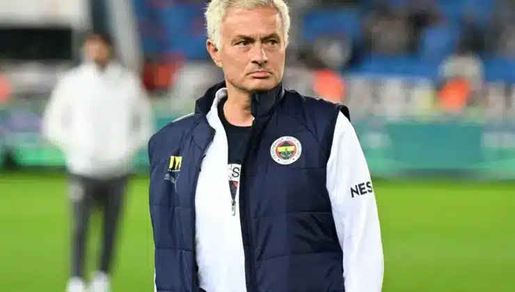 Fenerbahçe'nin forma sponsoru değişiyor! 4 Bülten Medya -