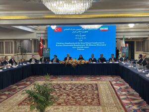 Türk ve İranlı yetkililer Tahran'da buluştu! 4 Bülten Medya -