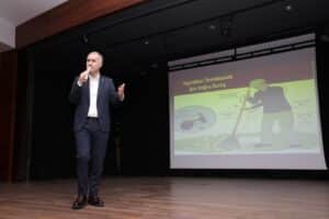 İnegöl'de temizlik işleri personeline eğitim verildi 8 Bülten Medya -