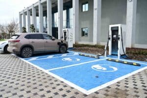 Karacabey'de elektrikli araç şarj istasyonları hizmete girdi 7 Bülten Medya -