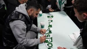 Lider Bursaspor, vefalı taraftarıyla bir arada! 16 Bülten Medya -