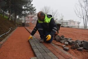Bursa Yıldırım'da parklar onarılmaya devam ediyor! 11 Bülten Medya -