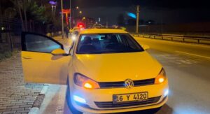 Bursa'da trafik polislerine mukavemet gösteren alkollü şahıs gözaltına alındı 7 Bülten Medya -