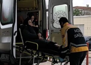 Bursa'da trafik kazası: 3'ü çocuk 7 yaralı! 7 Bülten Medya -