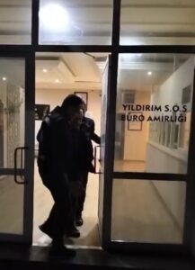 Bursa'da 31 ayrı suçtan aranıyordu: Yakalandı! 4 Bülten Medya -