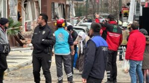 14 katlı binada patlama: Çok sayıda ekip sevk edildi 14 Bülten Medya -