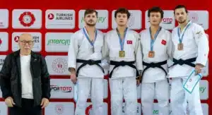Kayak Merkezi'nde çığ meydana geldi: 1 ölü 3 yaralı! 12 Bülten Medya -