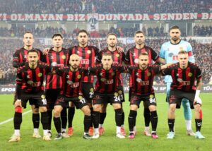 Eskişehirspor, taraftar rekoru kırdı! 4 Bülten Medya -