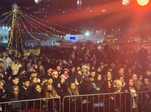 Bursa Yeni Yıl Meydanı'nda yılbaşı coşkusu 8 Bülten Medya -