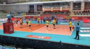 Bursa'da voleybol maçında TVF protestosu! 4 Bülten Medya -