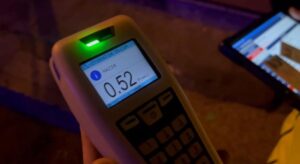 Bursa'da alkollü sürücü polis aracına çarptı 7 Bülten Medya -