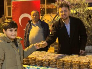 Nilüfer Belediyesi’nden kandil simidi ikramı 15 Bülten Medya -