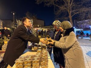 Nilüfer Belediyesi’nden kandil simidi ikramı 13 Bülten Medya -
