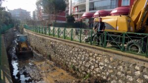 Mudanya Kara Dere'de temizlik çalışmaları başladı! 8 Bülten Medya -