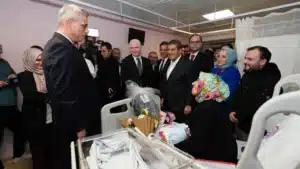 Bakanlardan İstanbul ve Ankara'da yeni yılın ilk bebeklerine ziyaret 10 Bülten Medya -