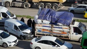 Bursa'da kamyonete arkadan çarptı! 11 Bülten Medya -