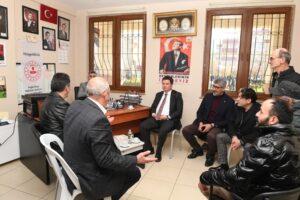 Başkan Aydın’dan vatandaşlara çorba ikramı 13 Bülten Medya -