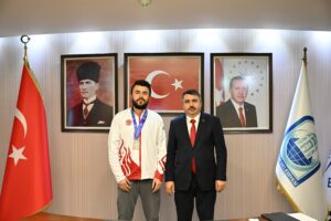 Başkan Yılmaz, Yıldırım Belediyespor Kulübü sporcularını ağırladı 7 Bülten Medya -