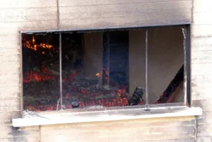 Yangın faciasında bilanço ağırlaştı! 66 ölü, 51 yaralı 16 Bülten Medya -