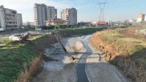 Bursa Büyükşehir’den dere temizliği 7 Bülten Medya -