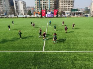 Nilüfer Kız Cup 2025’in şampiyonu Ufukspor! 11 Bülten Medya -