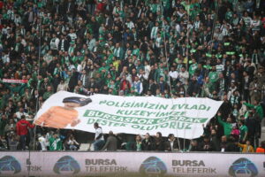 Bursaspor gol oldu yağdı! 4-1 8 Bülten Medya -