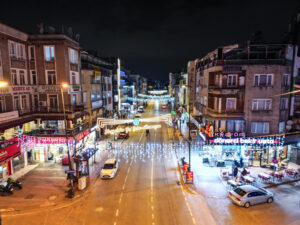 Bursa caddeleri 'Ramazan' için süslendi 8 Bülten Medya -