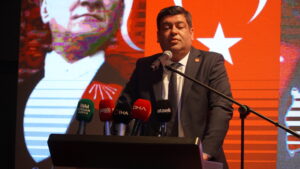 CHP Mustafakemalpaşa'da yeniden Gökhan Demir dönemi 13 Bülten Medya -