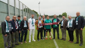 PAŞADER'den şampiyon Bursaspor'a ziyaret! 52 Bülten Medya -