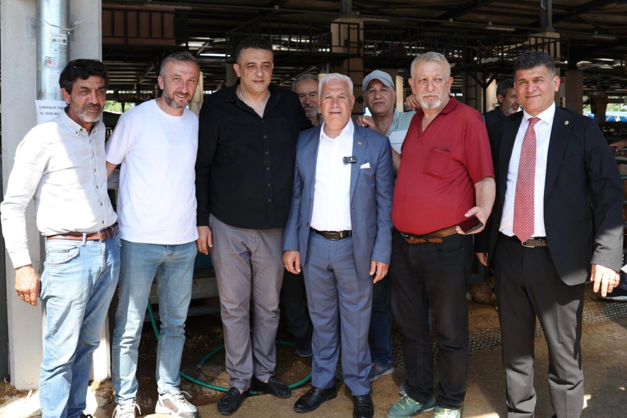 Başkan Bozbey’den Kurban Pazarı’na ziyaret 1 Bülten Medya -