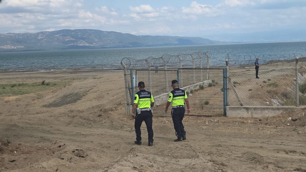 İznik Gölü'nde facia! 6 yaşındaki Erhan'dan haber alınamıyor 2 Bülten Medya -
