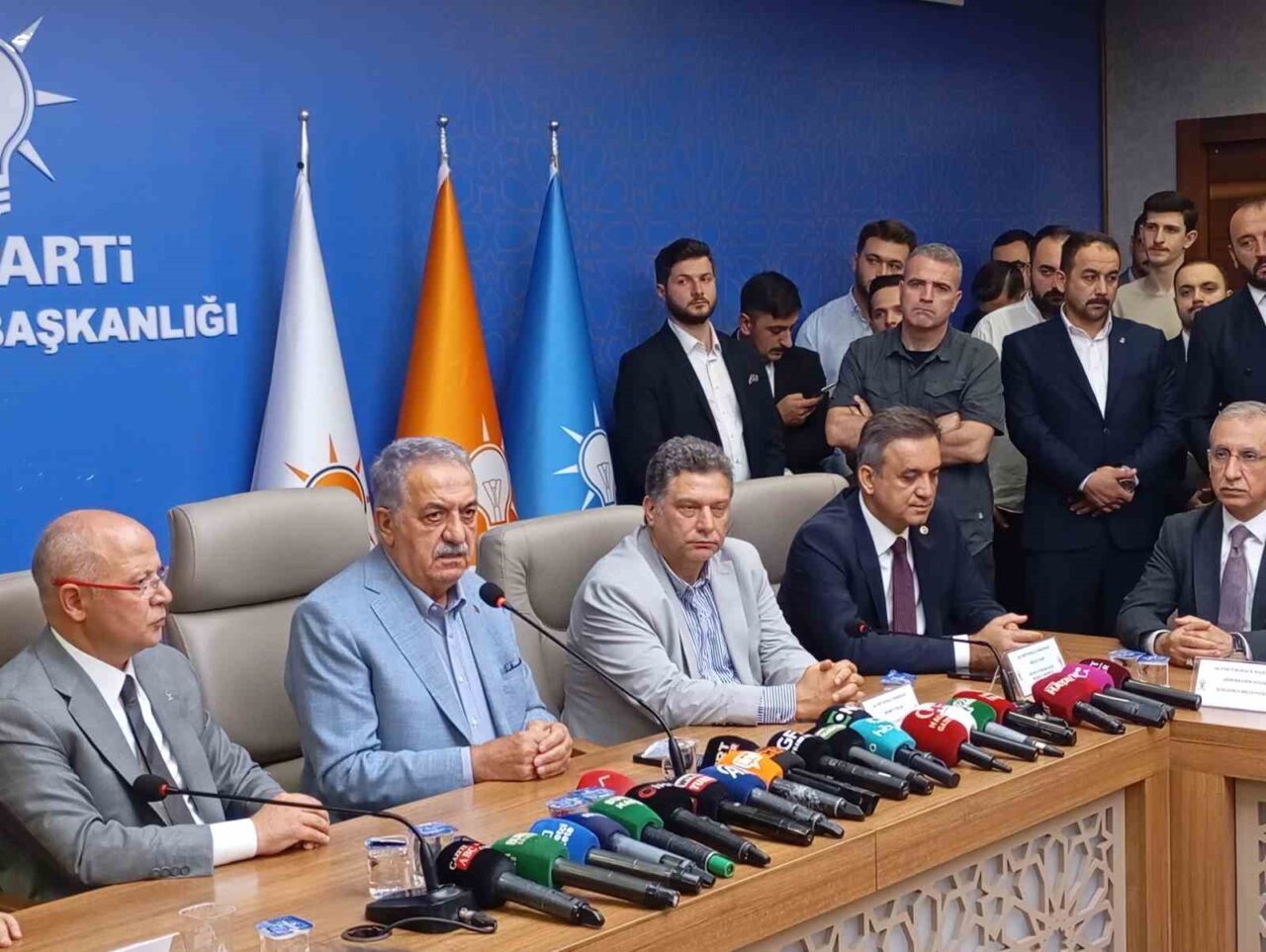 Hayati Yazıcı: “Birlik ve bütünlüğümüzü demokratik değerlerle inşa etmeliyiz” 3 Bülten Medya -