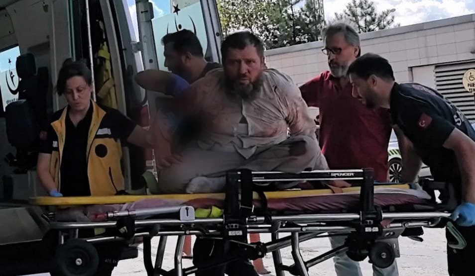 İnegöl'de minibüsün çarptığı yaya ağır yaralandı 1 Bülten Medya -