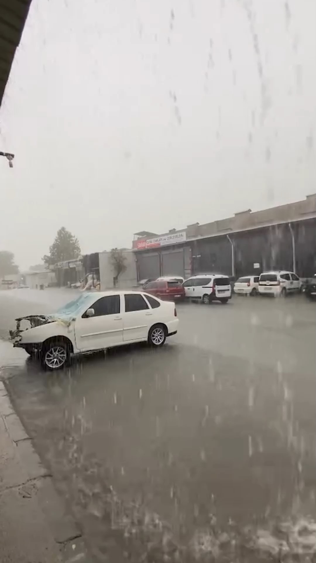Bursa hasretle beklediği yağmura kavuştu 1 Bülten Medya -