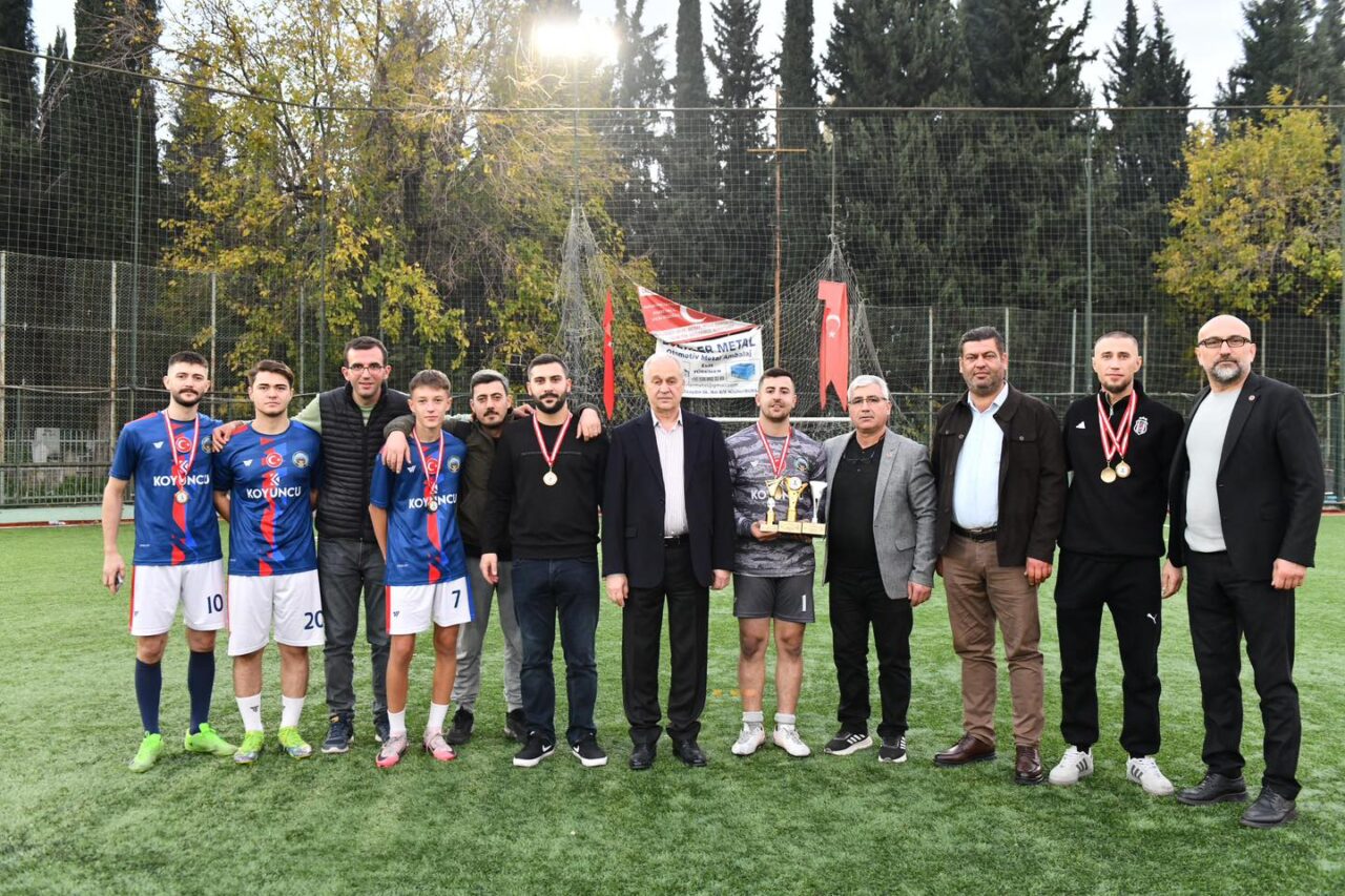 Paşader Lalaşahin Paşa Futbol Turnuvası finali yoğun katılımla gerçekleşti 1 Bülten Medya -