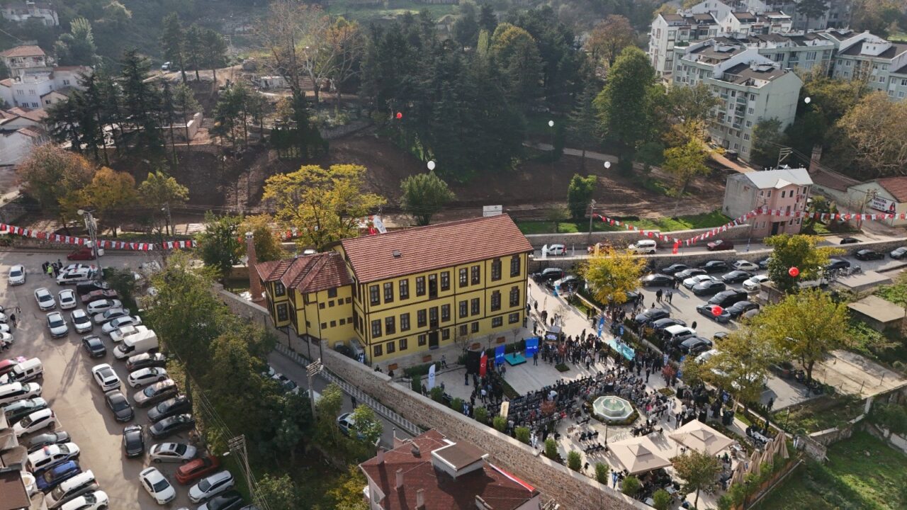 Alev Alatlı Merkezi, nesillere ilham verecek 1 Bülten Medya -