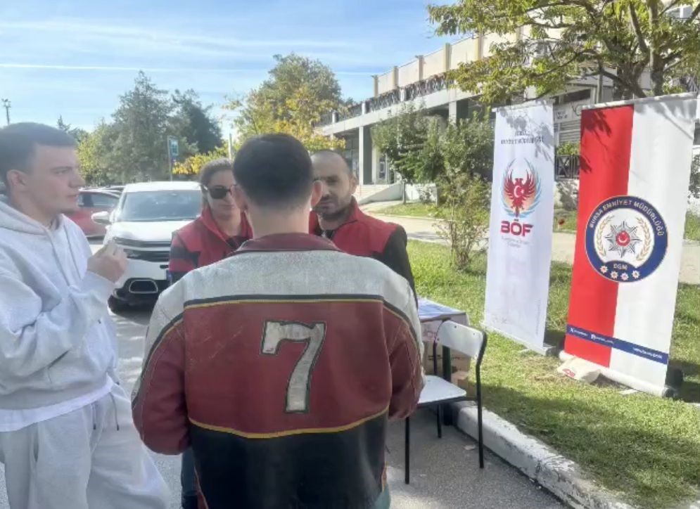 Bursa polisi 26 bin öğrenciyi bilinçlendirdi 2 Bülten Medya -