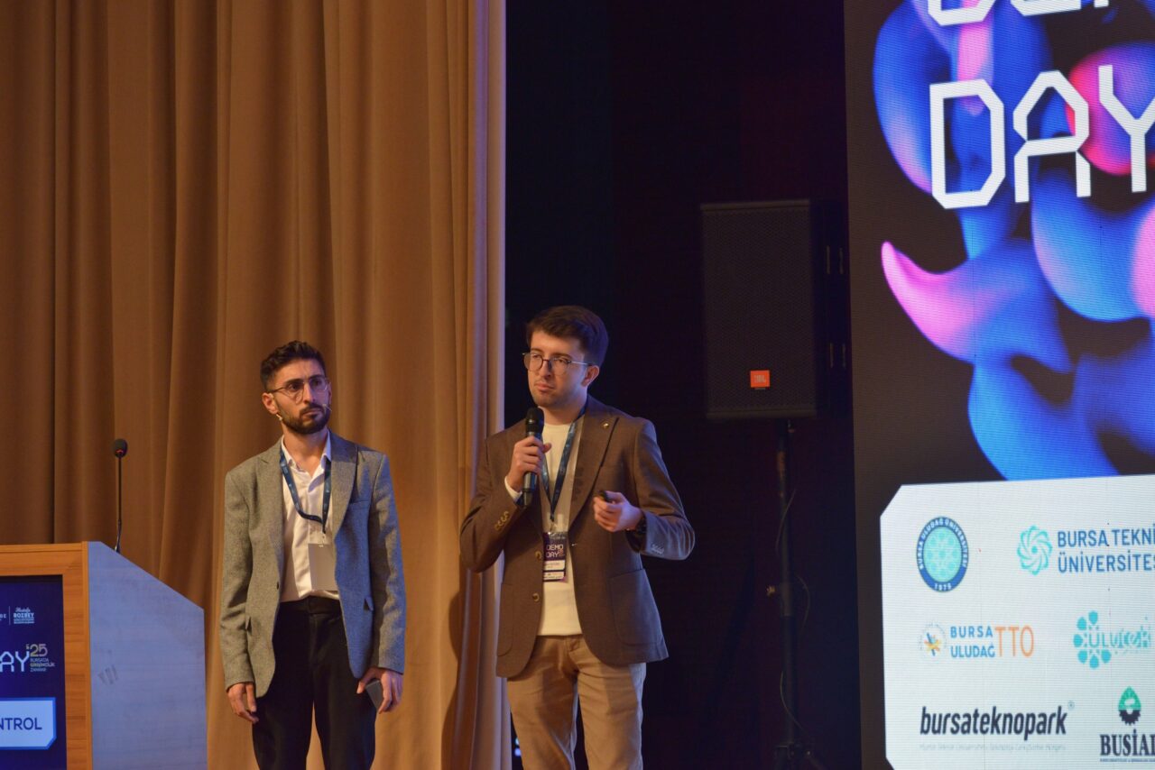 Girişimcilerin yarıştığı Demo Day sonuçlandı 2 Bülten Medya -