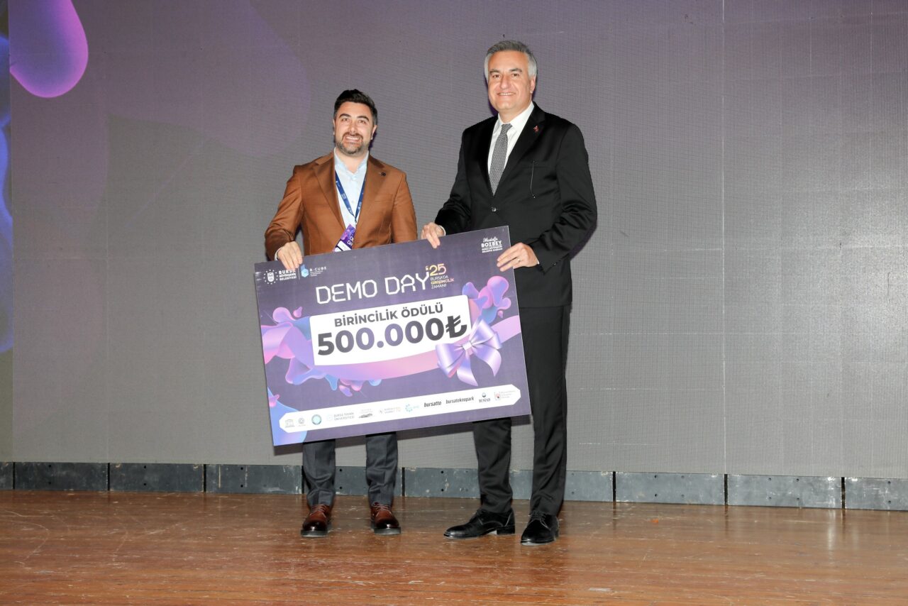 Girişimcilerin yarıştığı Demo Day sonuçlandı 1 Bülten Medya -