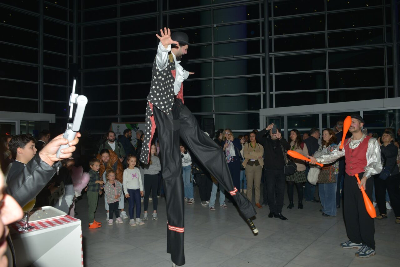 Karagöz Festivali renkli gösterilerle başladı 1 Bülten Medya -