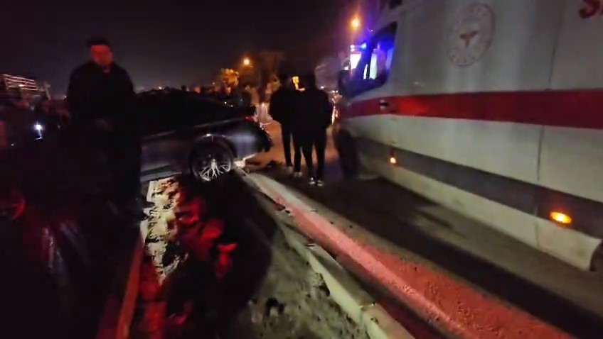 Mudanya Yolu’nda feci kaza… 3 Bülten Medya -
