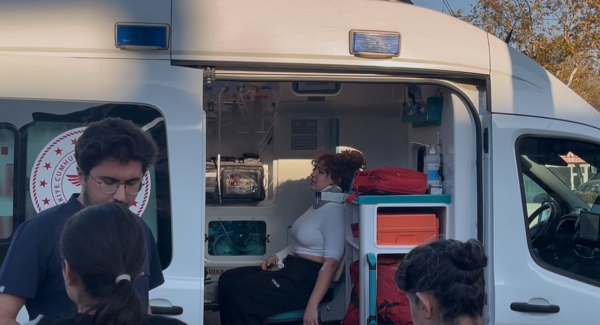 Otomobil yarışı faciaya döndü: 13 yaralı 2 Bülten Medya -