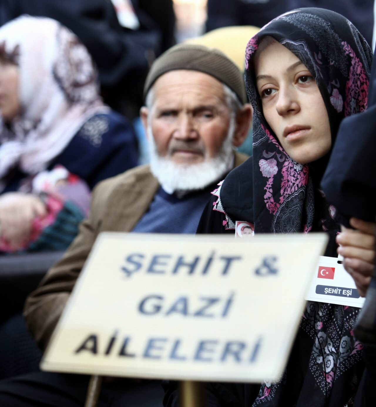 Bursa'da şehit polis babasının evi alevlere teslim oldu 1 Bülten Medya -