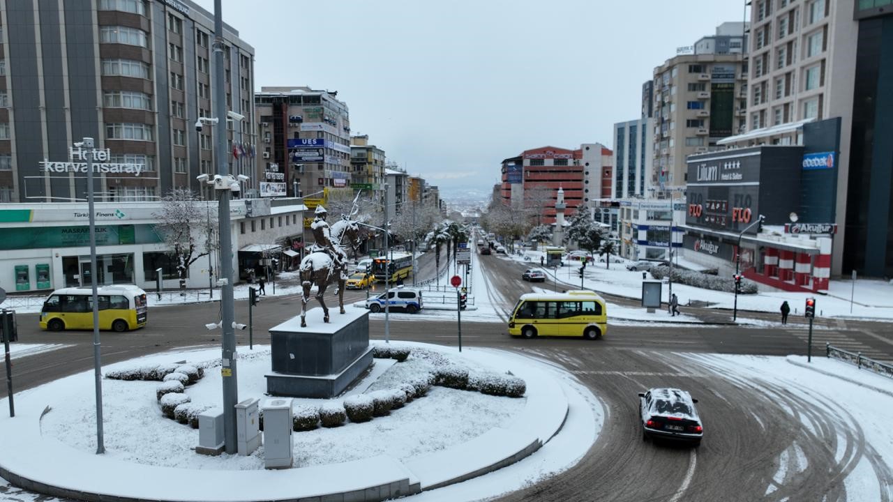 Bursa'da yeni yılla birlikte kar sevinci 3 Bülten Medya -