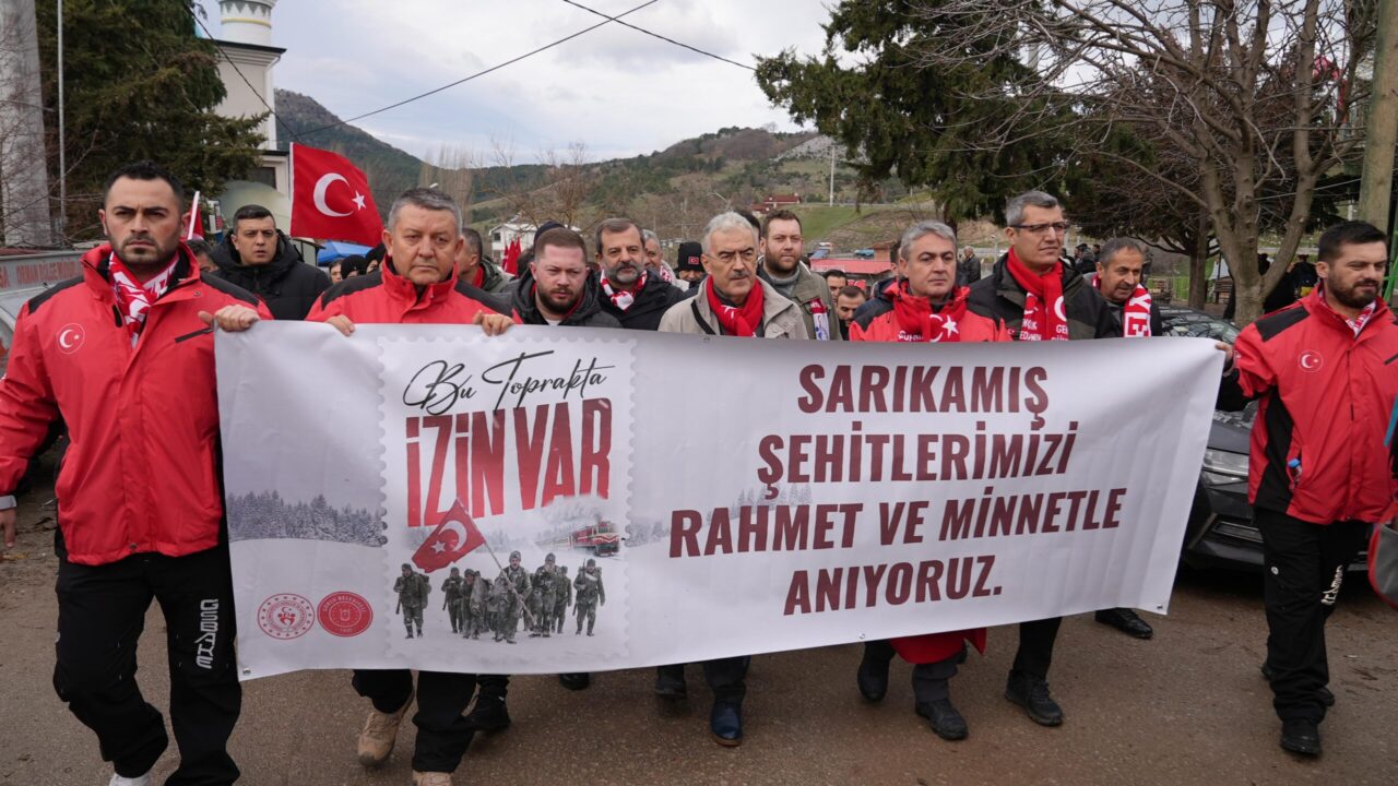 Sarıkamış Harekatı’nın 111’inci yıl dönümü, Bursa'da da yürüyüş ve dualarla anıldı. 1 Bülten Medya -