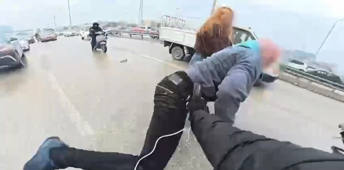 Bursa'da uçan tekmelerin bedeli ağır oldu! 1 Bülten Medya -