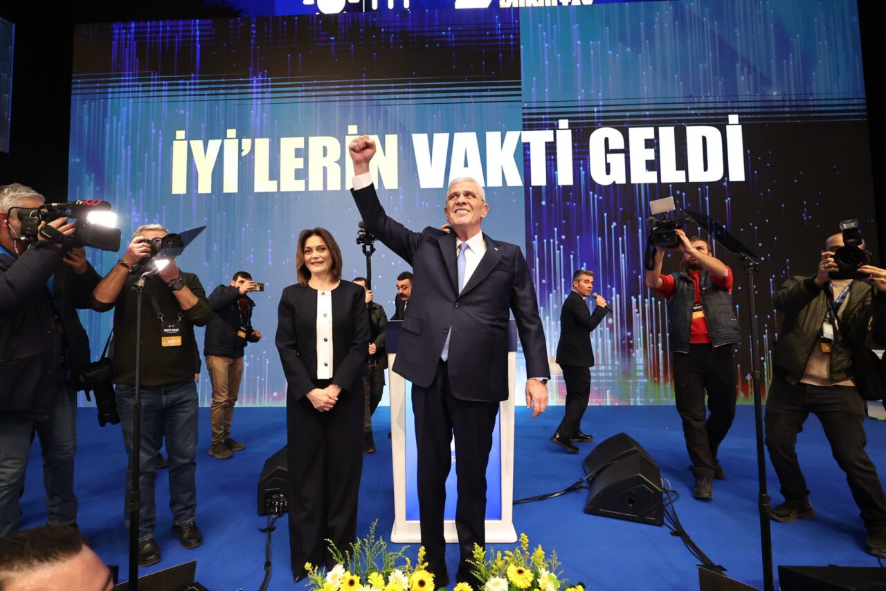 İYİ Parti'de Dervişoğlu yeniden genel başkan seçildi 1 Bülten Medya -