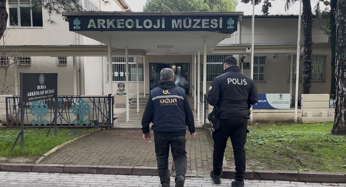Bursa'da 'pes' dedirten olay! 2 Bülten Medya -