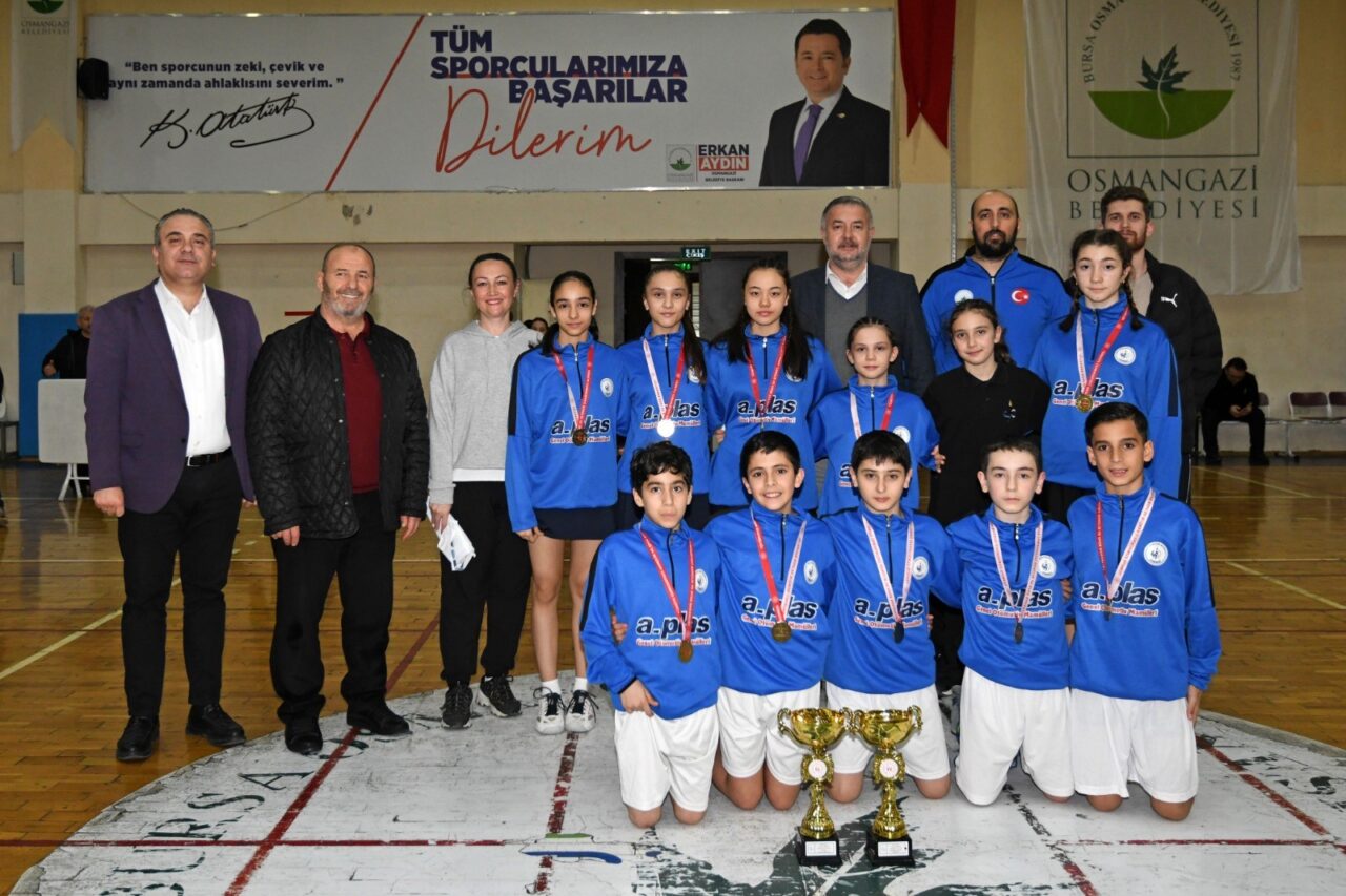 Osmangazi'de badminton heyecanı zirveye taştı 2 Bülten Medya -
