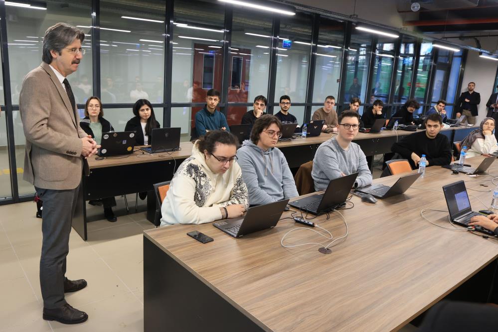 Siber vatanın yeni neferleri eğitimde 2 Bülten Medya -
